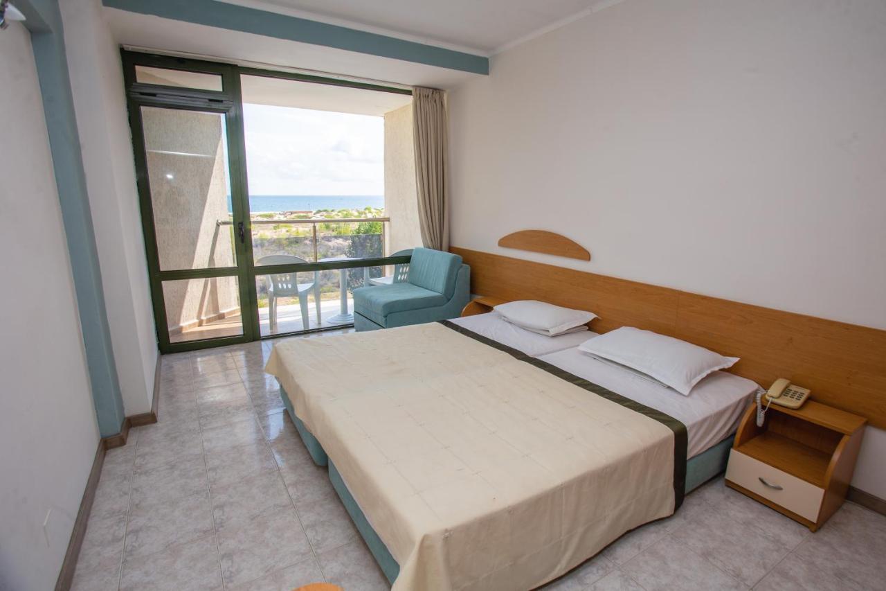 Amfibia Beach Complex Сонячний Берег Екстер'єр фото