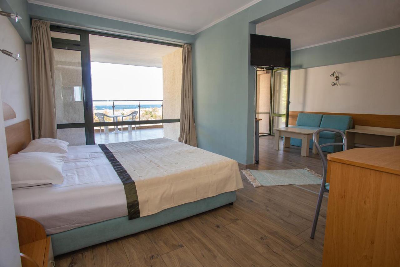 Amfibia Beach Complex Сонячний Берег Екстер'єр фото