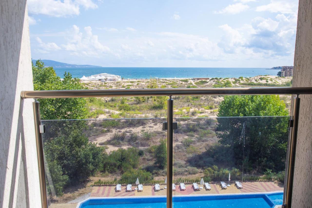 Amfibia Beach Complex Сонячний Берег Екстер'єр фото